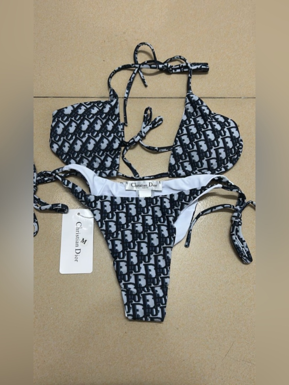 Dior pikini